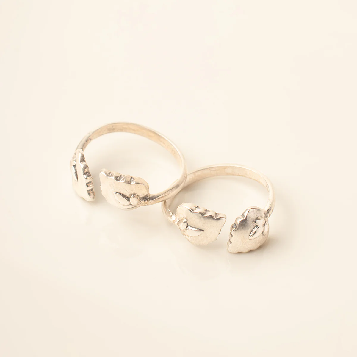 Bela Silver Finger Ring by MOHA - Image 4