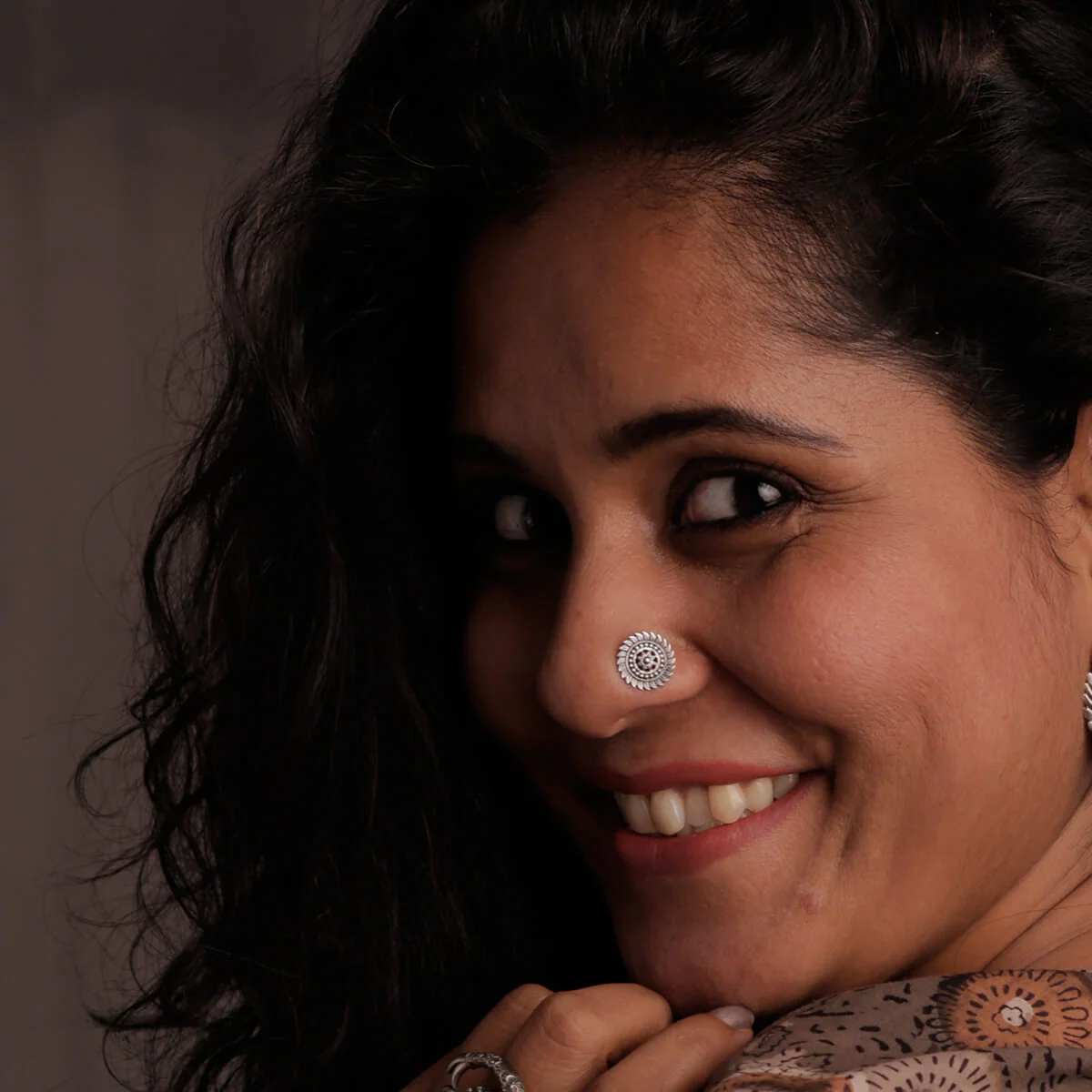 Delicate Floral Circle Silver Nose Pin by MOHA - Image 3