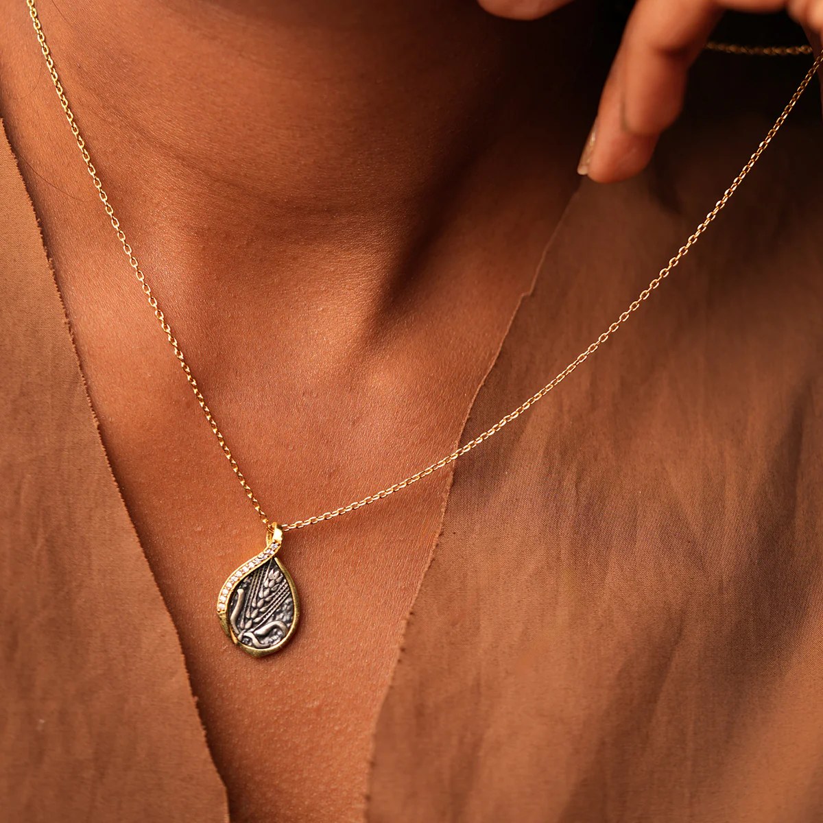 Dhaan Silver Pendant with Chain by MOHA - Image 3
