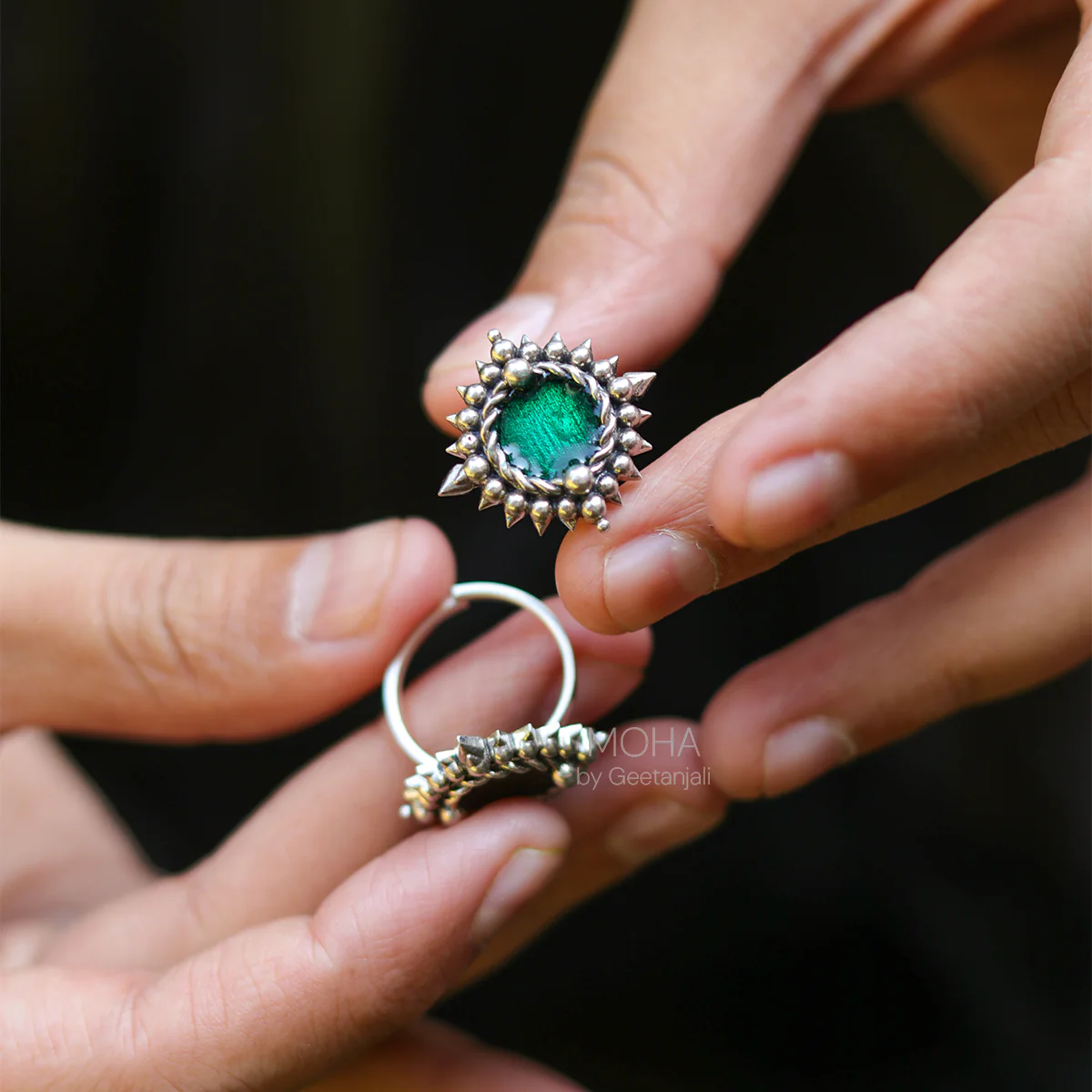 Green Meena Silver Toe Rings by MOHA - Image 3