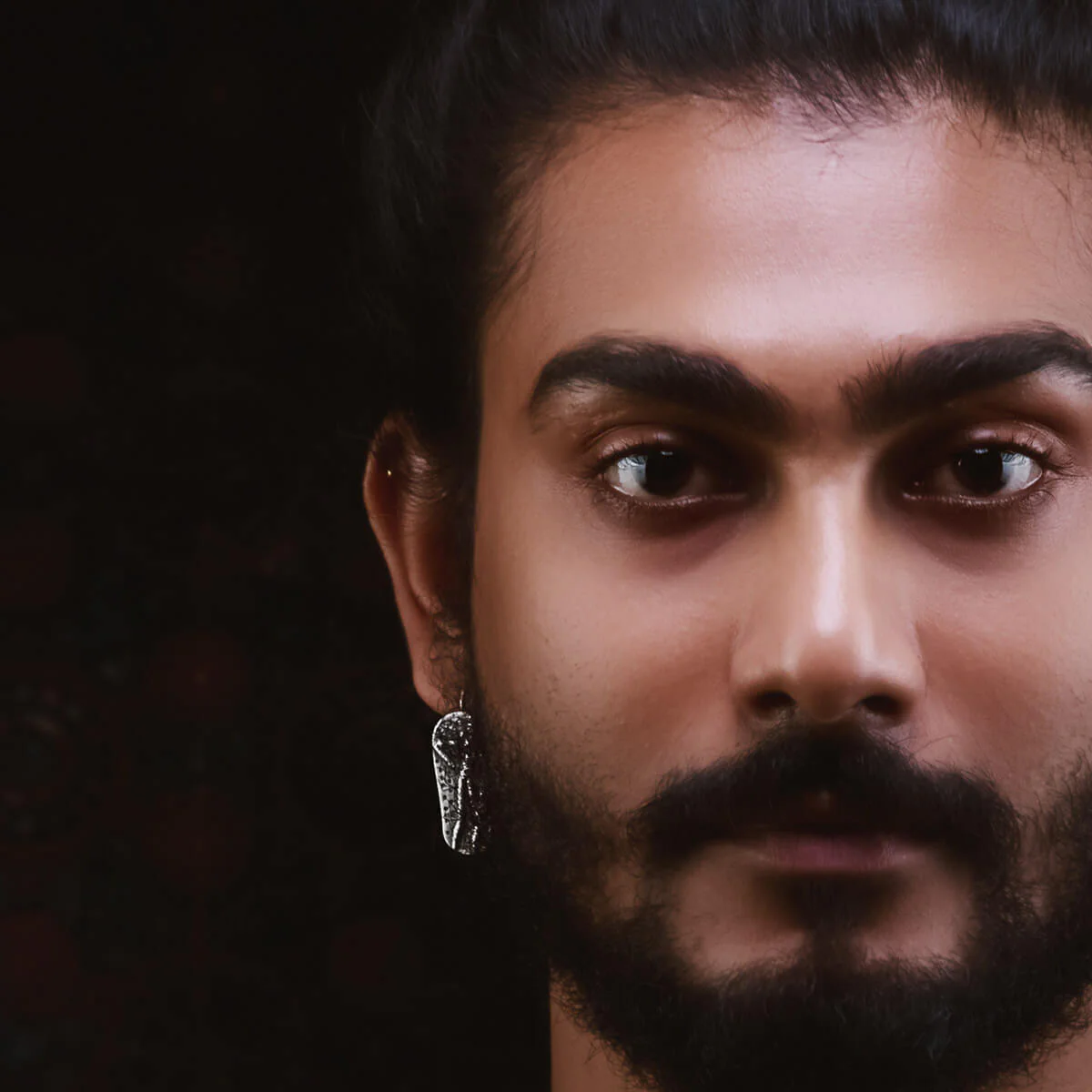 Harappa Sindhu Nari Silver Earrings - Image 3