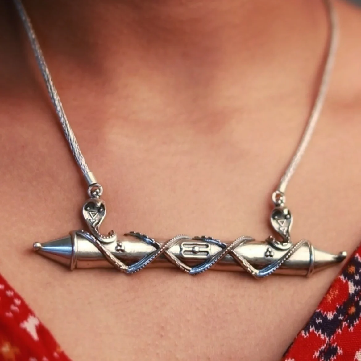 Naag Chaitanya Silver Pendant Necklace - Image 3