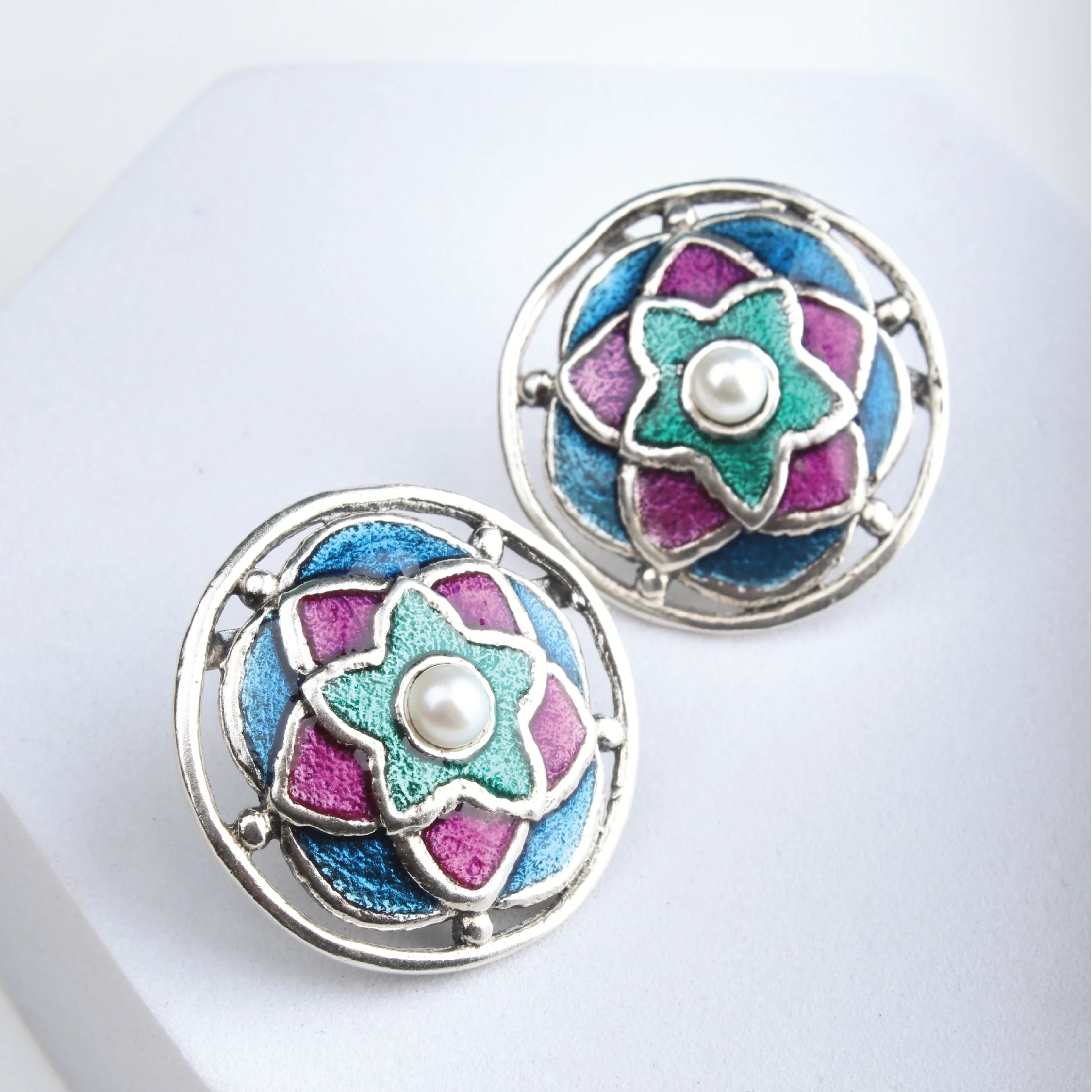Rangeen Silver Stud Earrings By Moha - Image 3