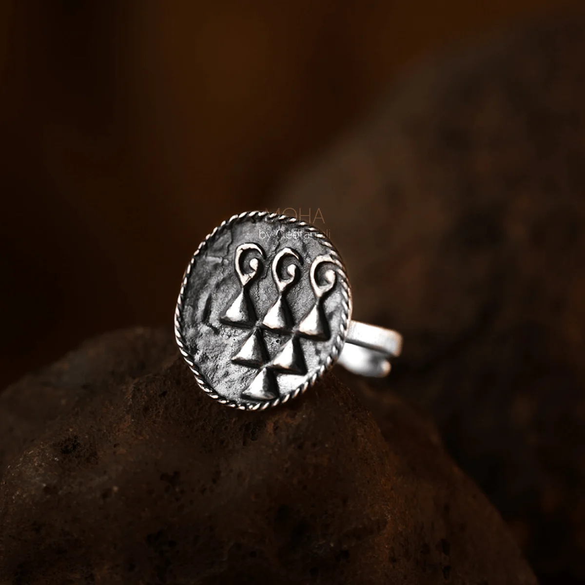 Sharada Silver Finger Ring by MOHA - Image 2