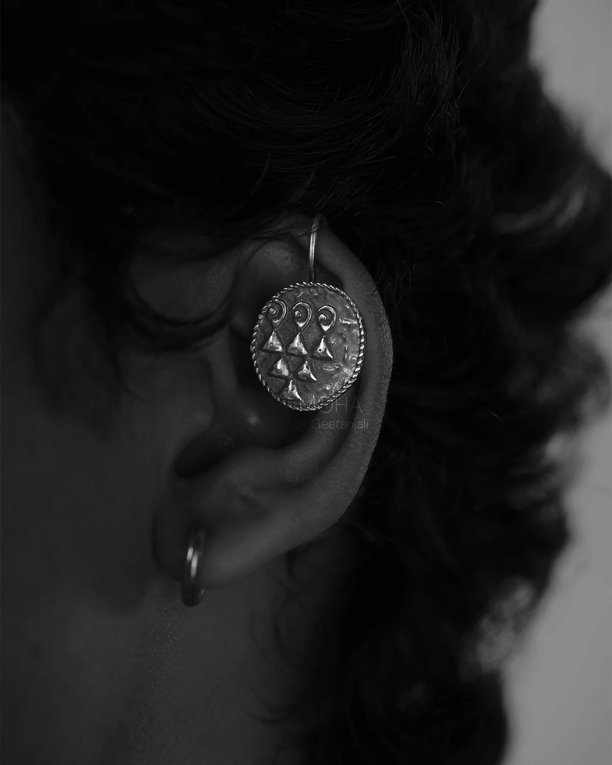 Sharada Silver Finger Ring by MOHA - Image 3