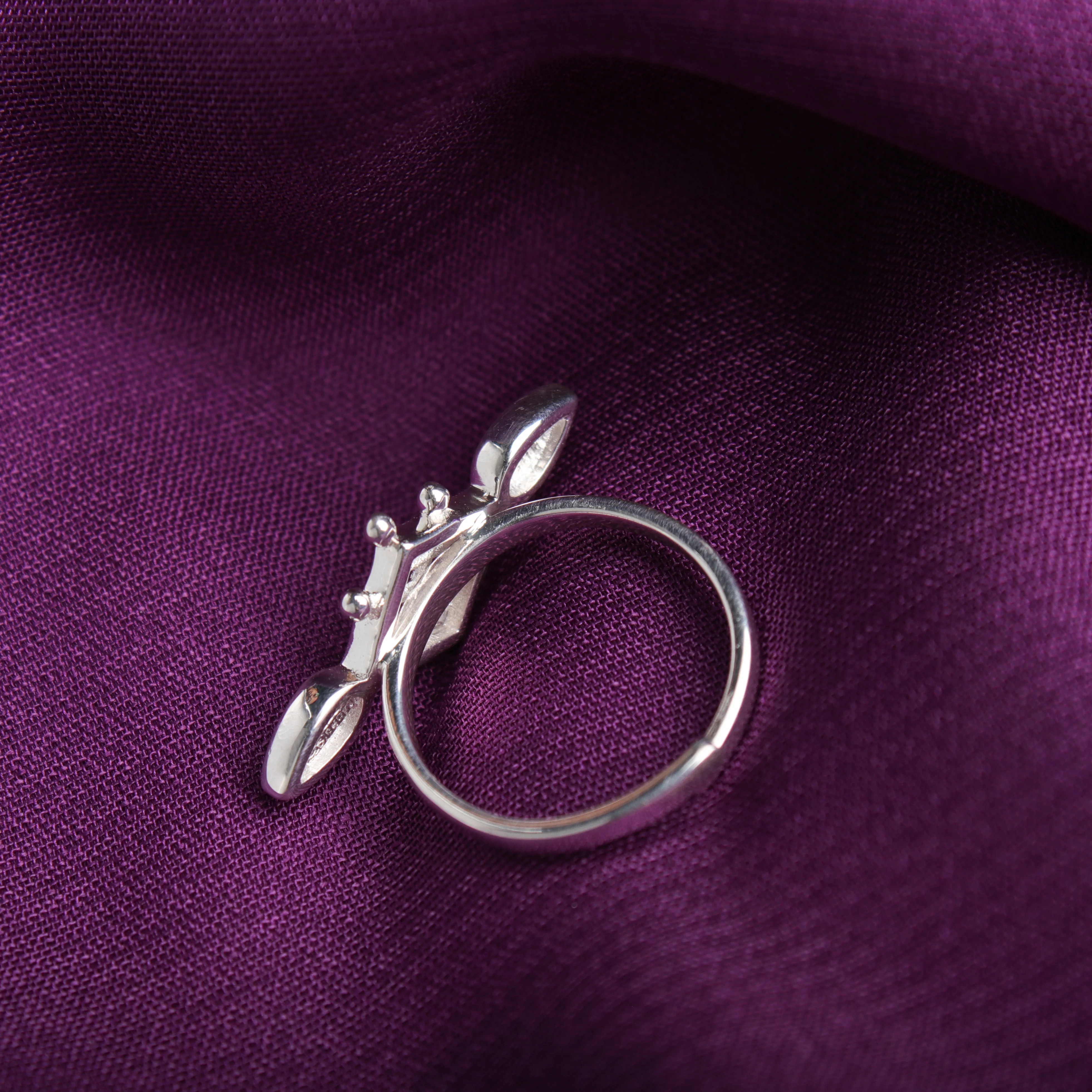 Shasha leaf Silver Finger Ring By Moha - Image 6