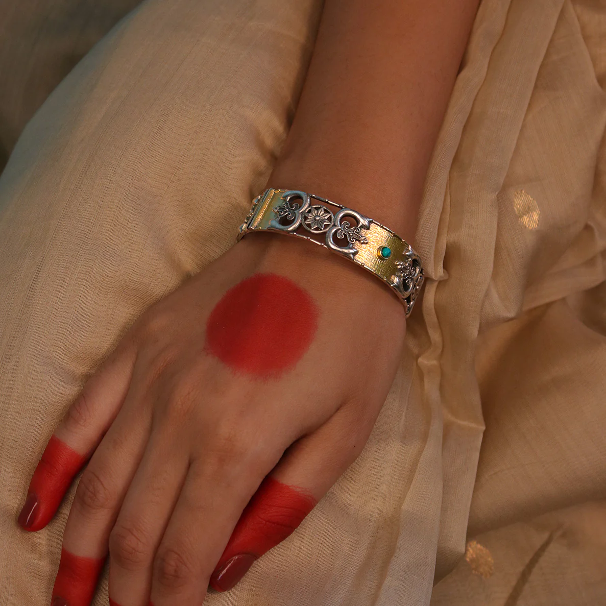 Shubha Valaya Silver Bangle by MOHA - Image 7