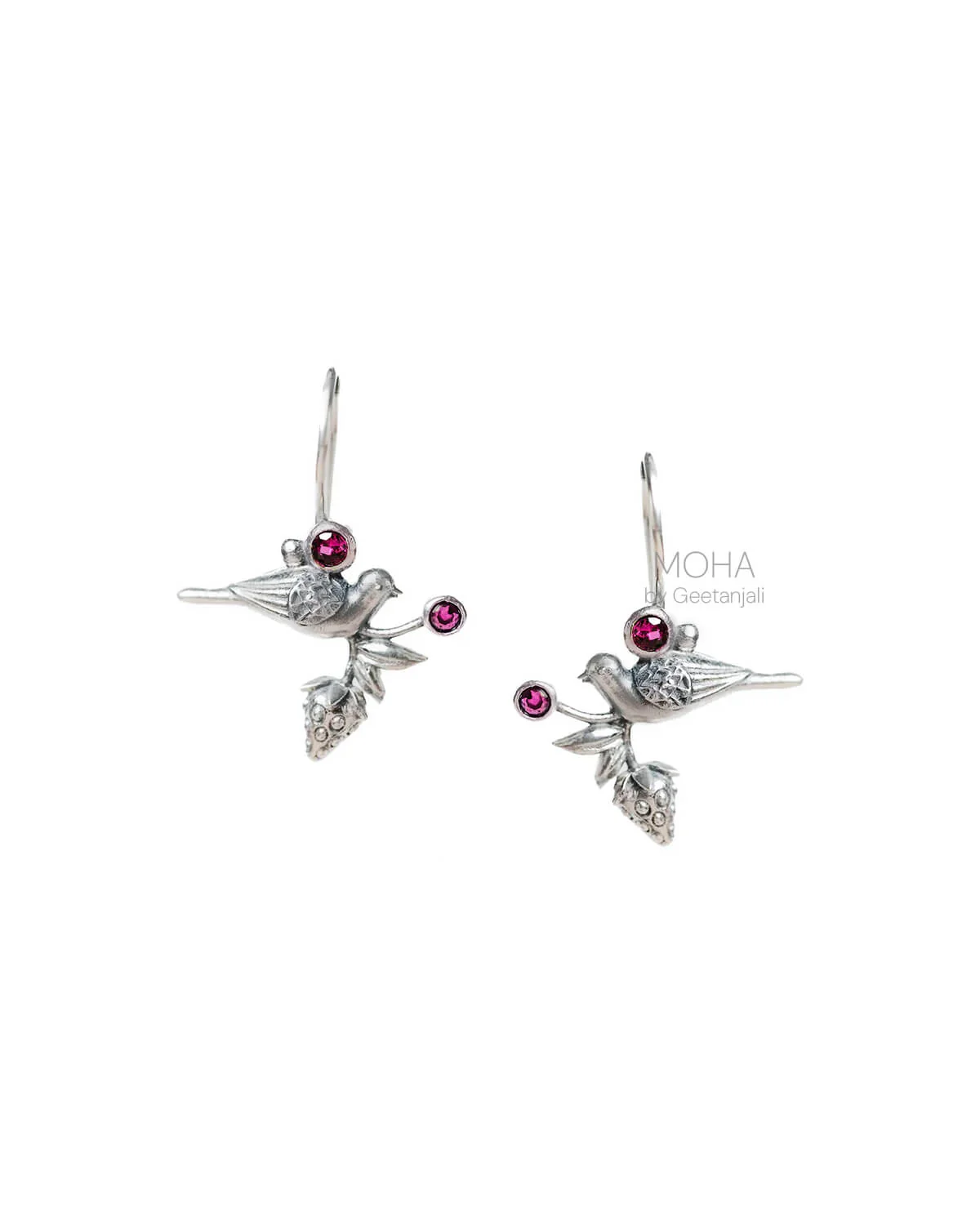 William Morris - Strawberry Thief Silver Dangling Earring by Moha